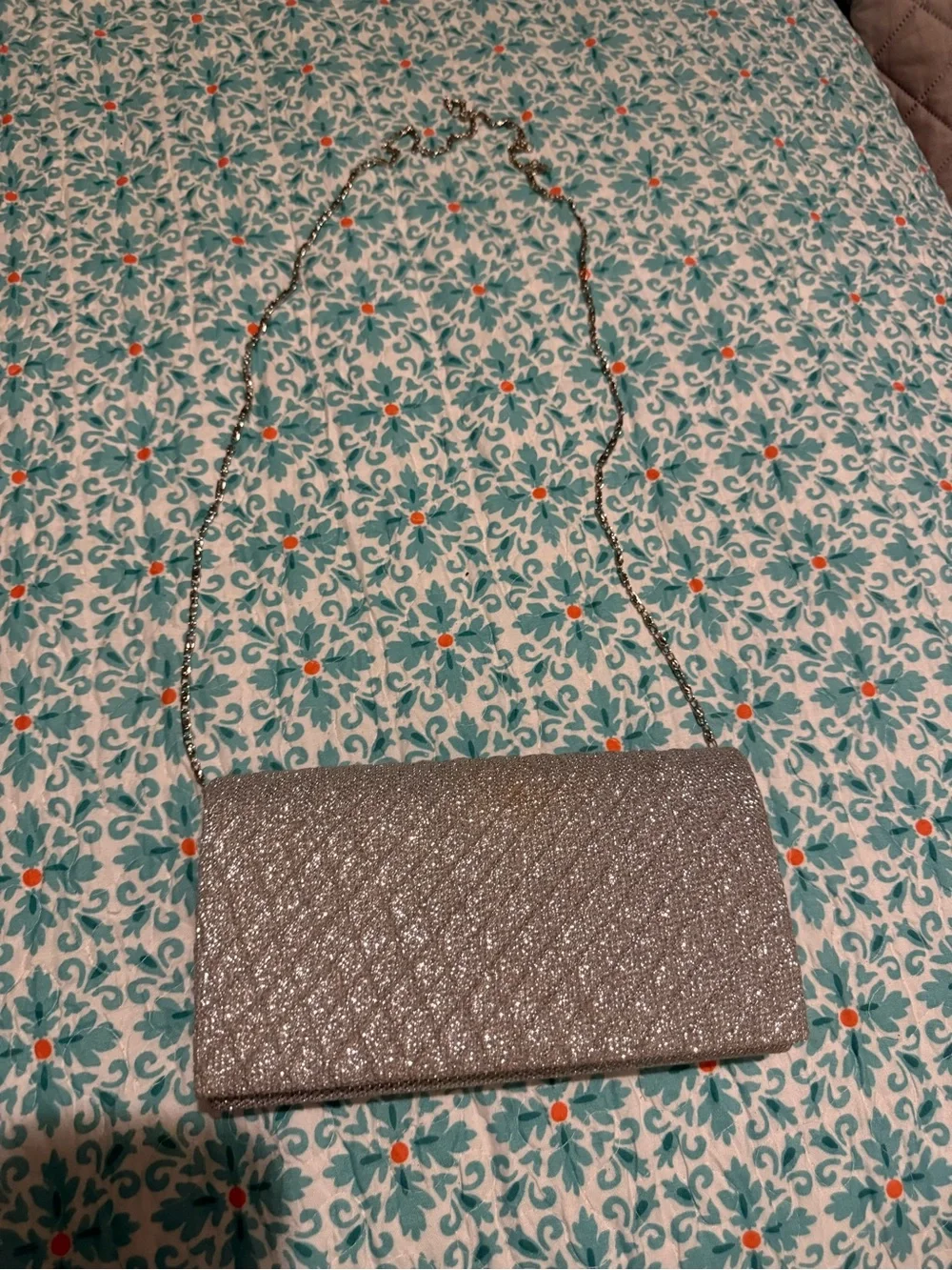 Sparkling Silver Evening Clutch Bag with Chain Strap